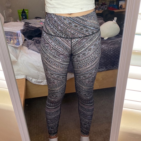 Lululemon leggings - Picture 4 of 4